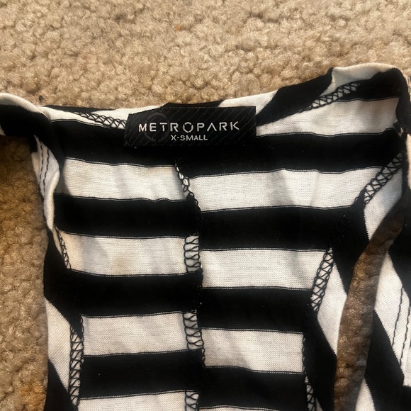 Tank top - Picture 2 of 2